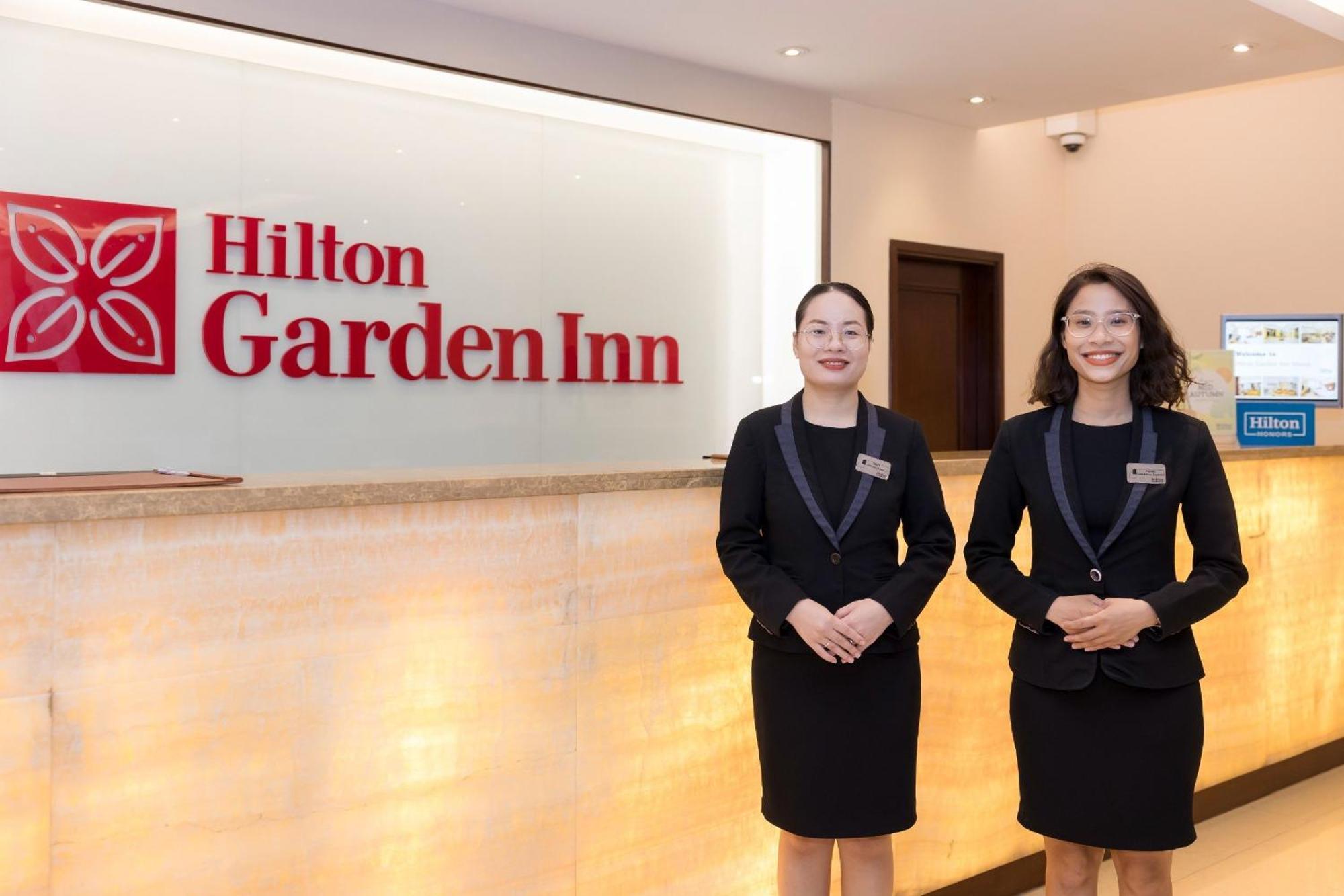 فندق هيلتون جاردن إن هانوي المظهر الخارجي الصورة